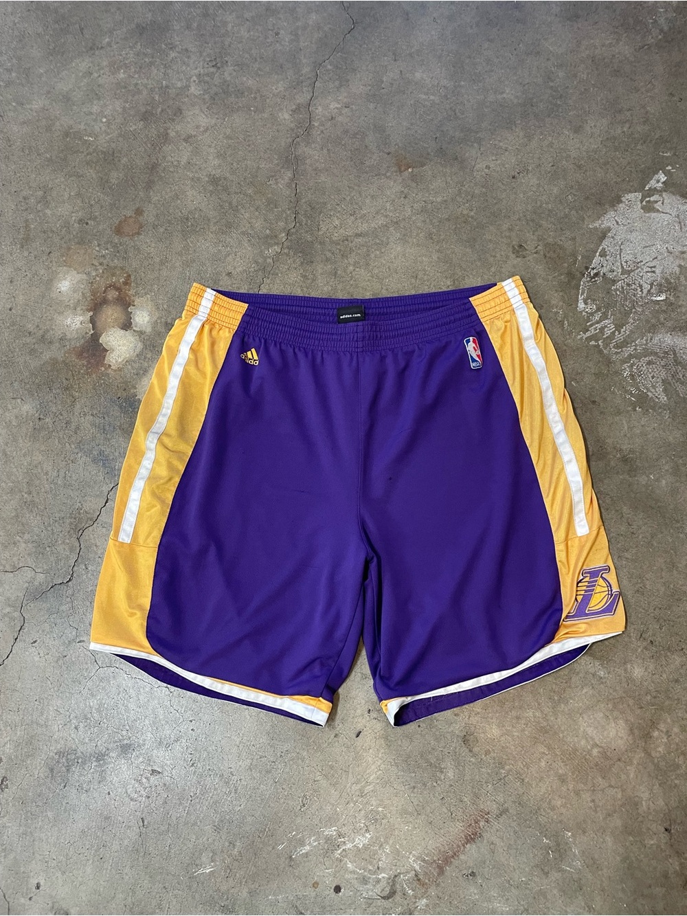 Y2K Adidas Los Angeles Lakers NBA Basketball Shorts